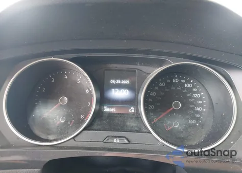 2018 Volkswagen Tiguan 2.0T Se/2.0T Sel z USA, uszkodzony, nr VIN 3VV3B7AX3JM033473